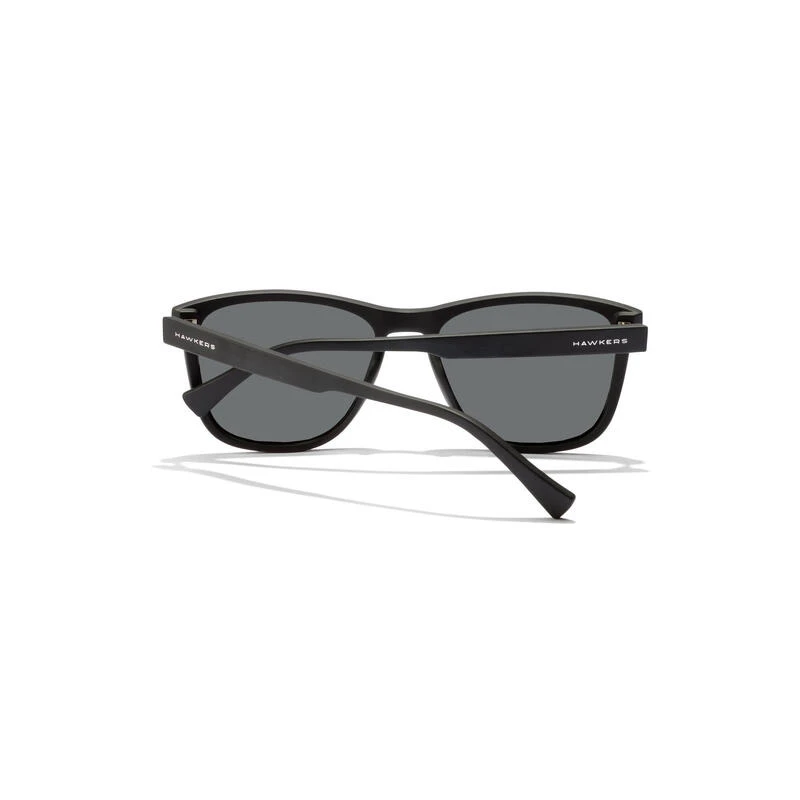 HAWKERS Gafas De Sol Para Hombre Y Mujer BLACK DARK POLARIZED - ZHANNA 4 HAWKERS Gafas De Sol Para Hombre Y Mujer BLACK DARK POLARIZED - ZHANNA - Imagen 4